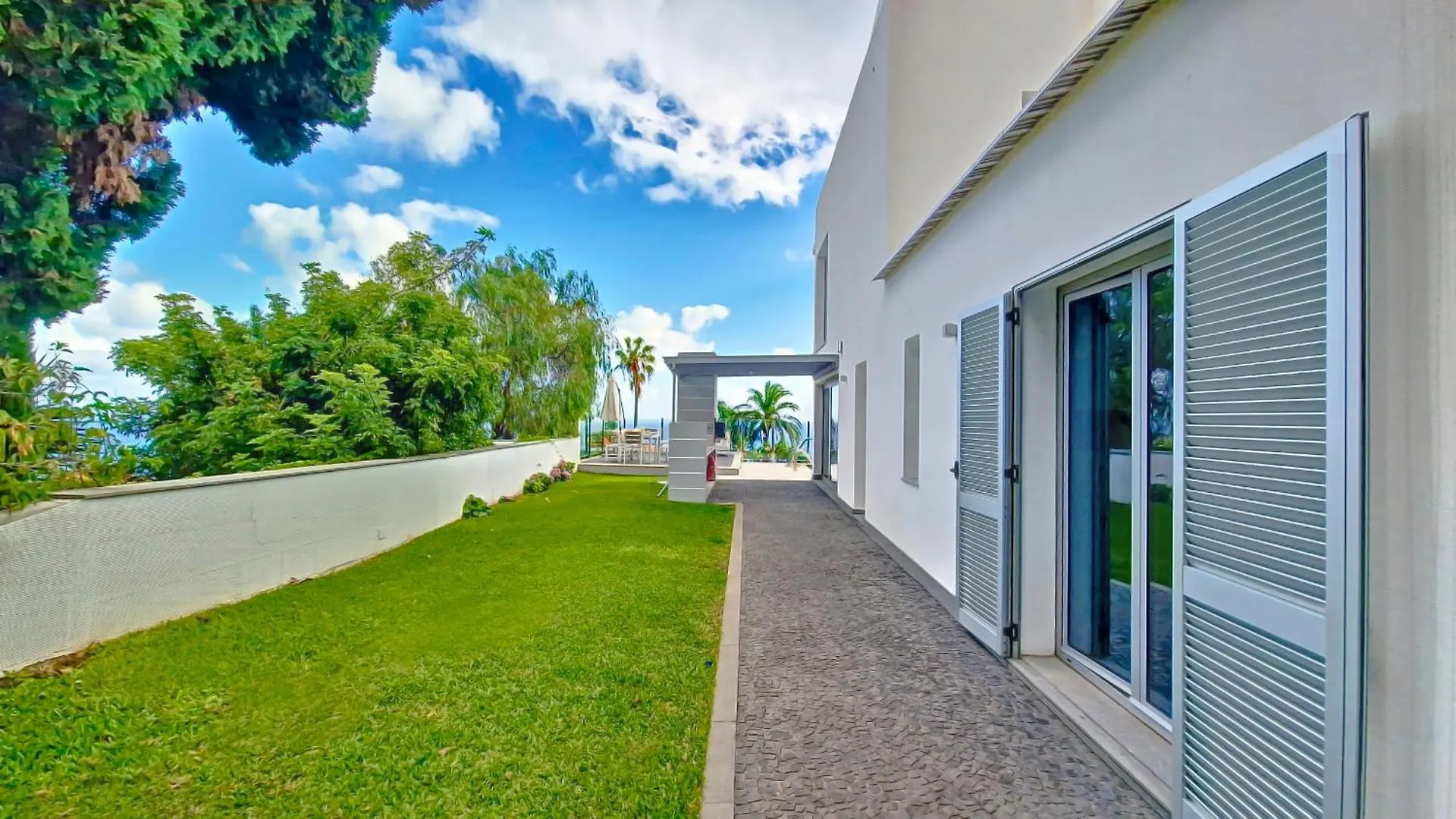 Villa Madeira By Lovelystay Canico  Portugal