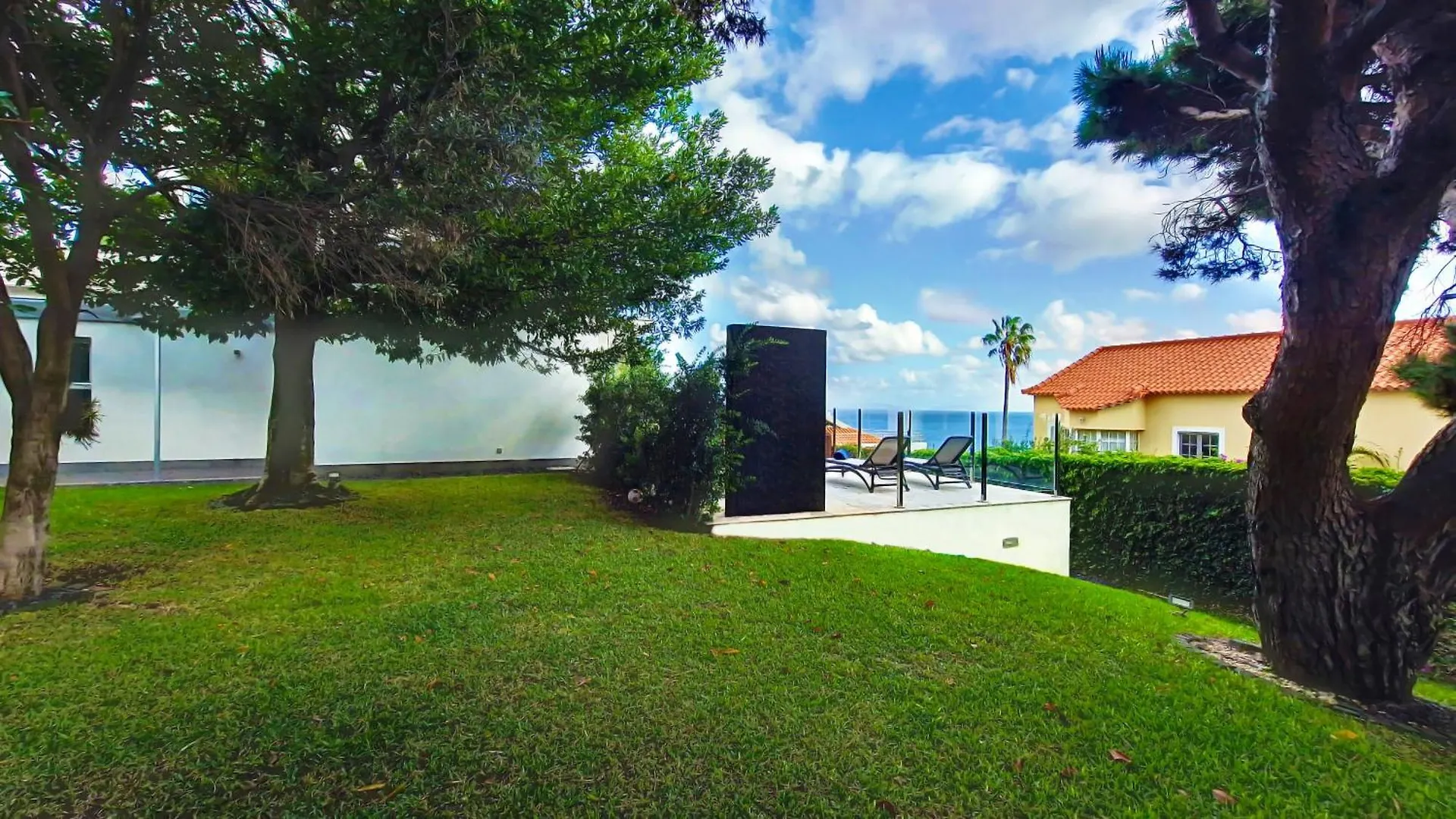 Villa Madeira By Lovelystay Canico   Canico (Madeira)