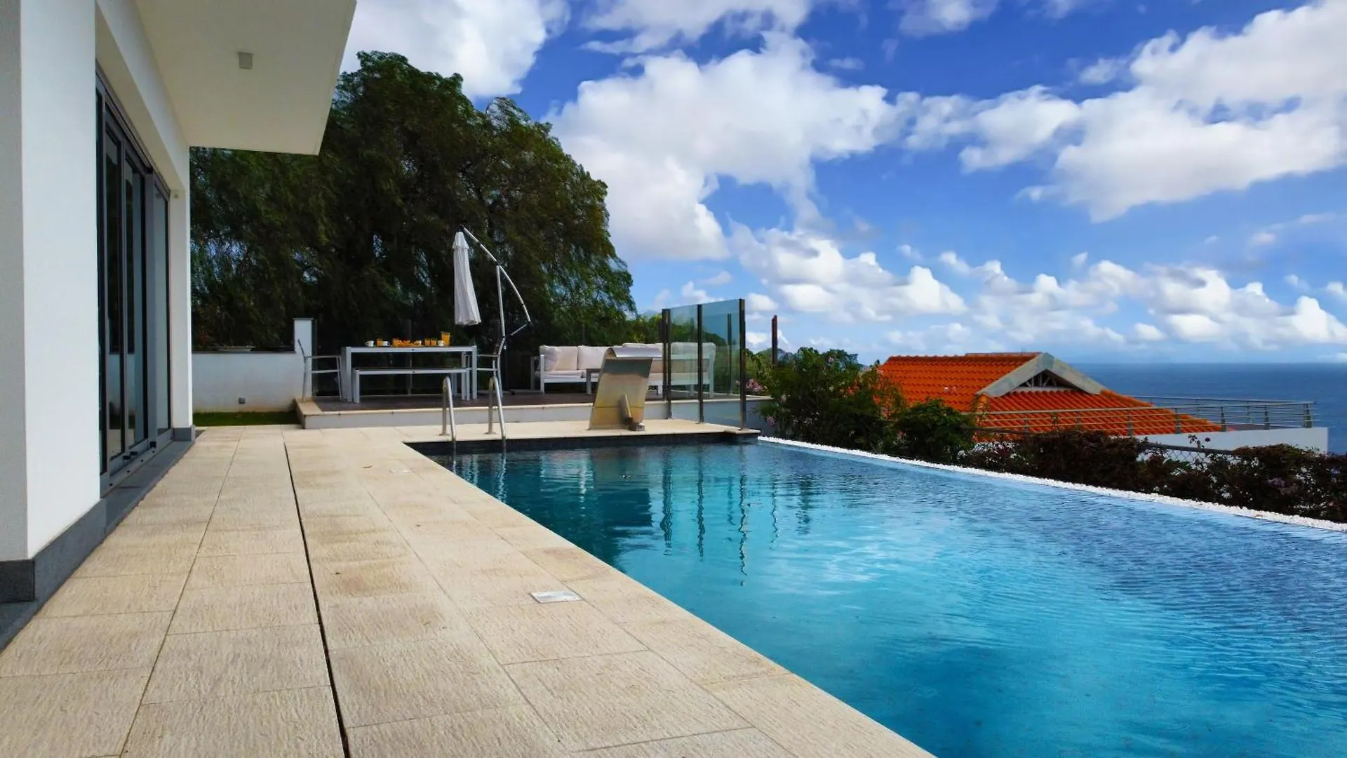 Villa Madeira By Lovelystay Caniço Portugal